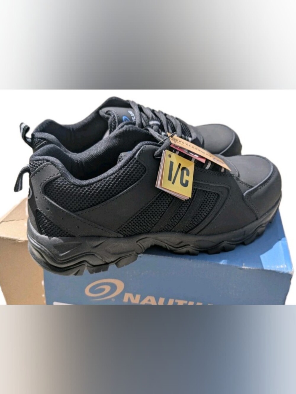 NEW Nautilus N2102 Guard Sport Men's Black Safety Toe Sneakers US Size 8